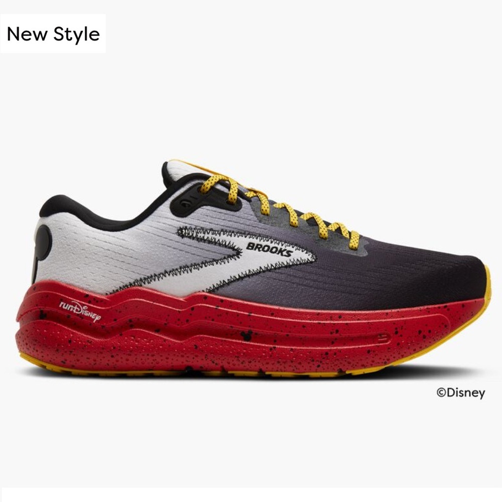 SOLD Run Disney Brooks Running Shoes Ghost Max 2 Men’s 10 Wide